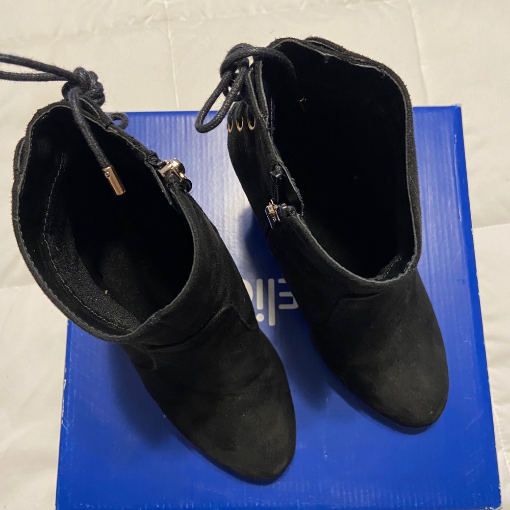 Heel boots - Picture 4 of 4